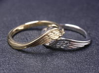 結婚指輪,マリッジリング,翼
